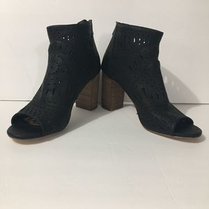 Restricted Peep Toe Platform Heel Ankle Boot, Sz 8